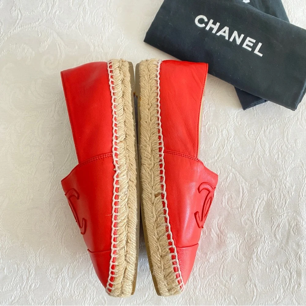CHANEL coral red Lambskin CC Espadrilles